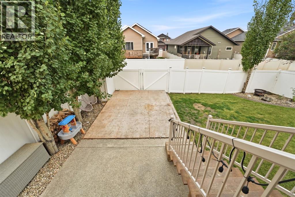 100 Vincent Close - 34