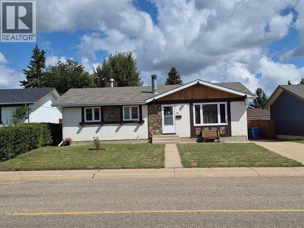 68 Hermary, Red Deer