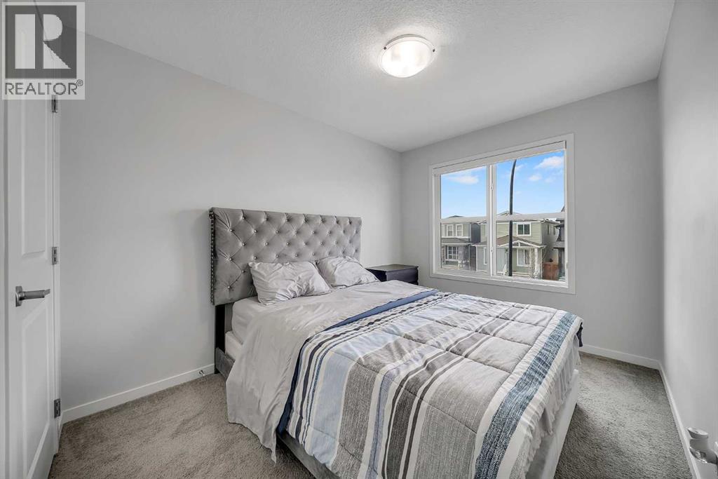 132 Howse Crescent NE - 20