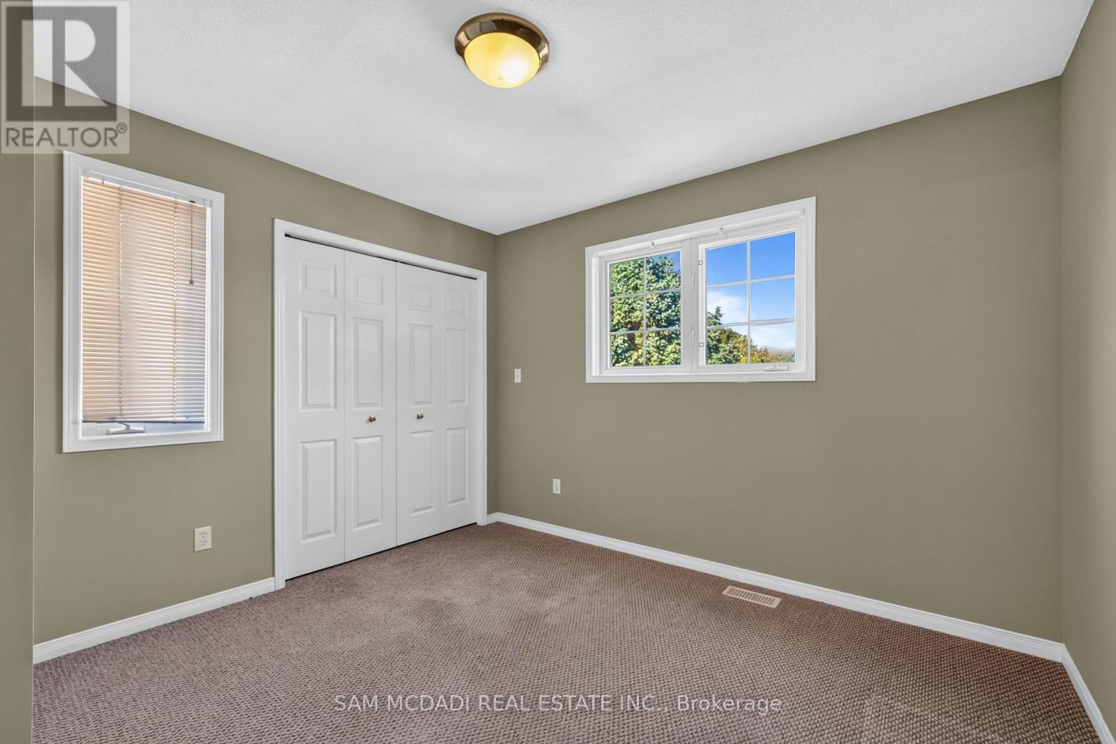 33 BARKER STREET - Image 16