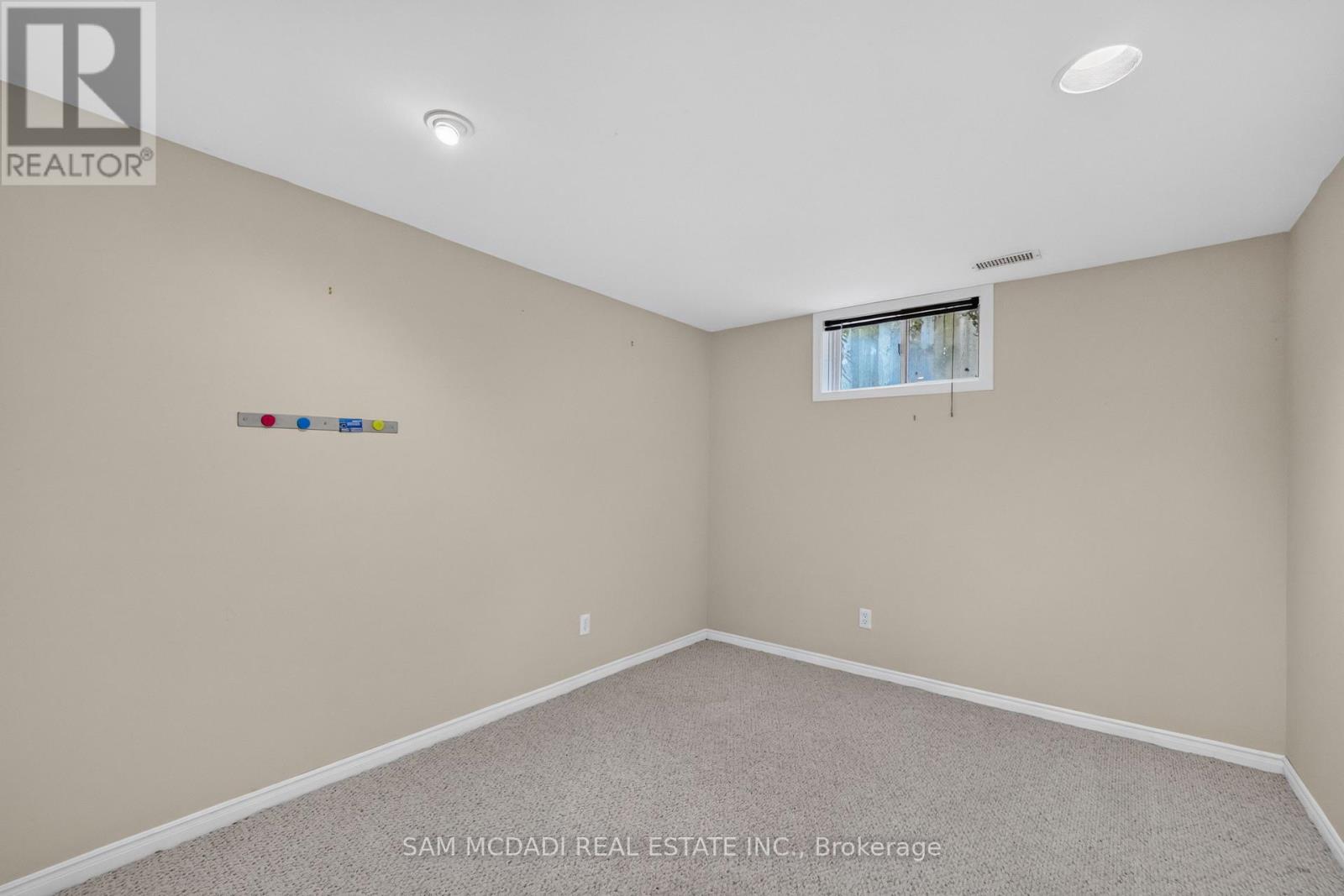 33 BARKER STREET - Image 20