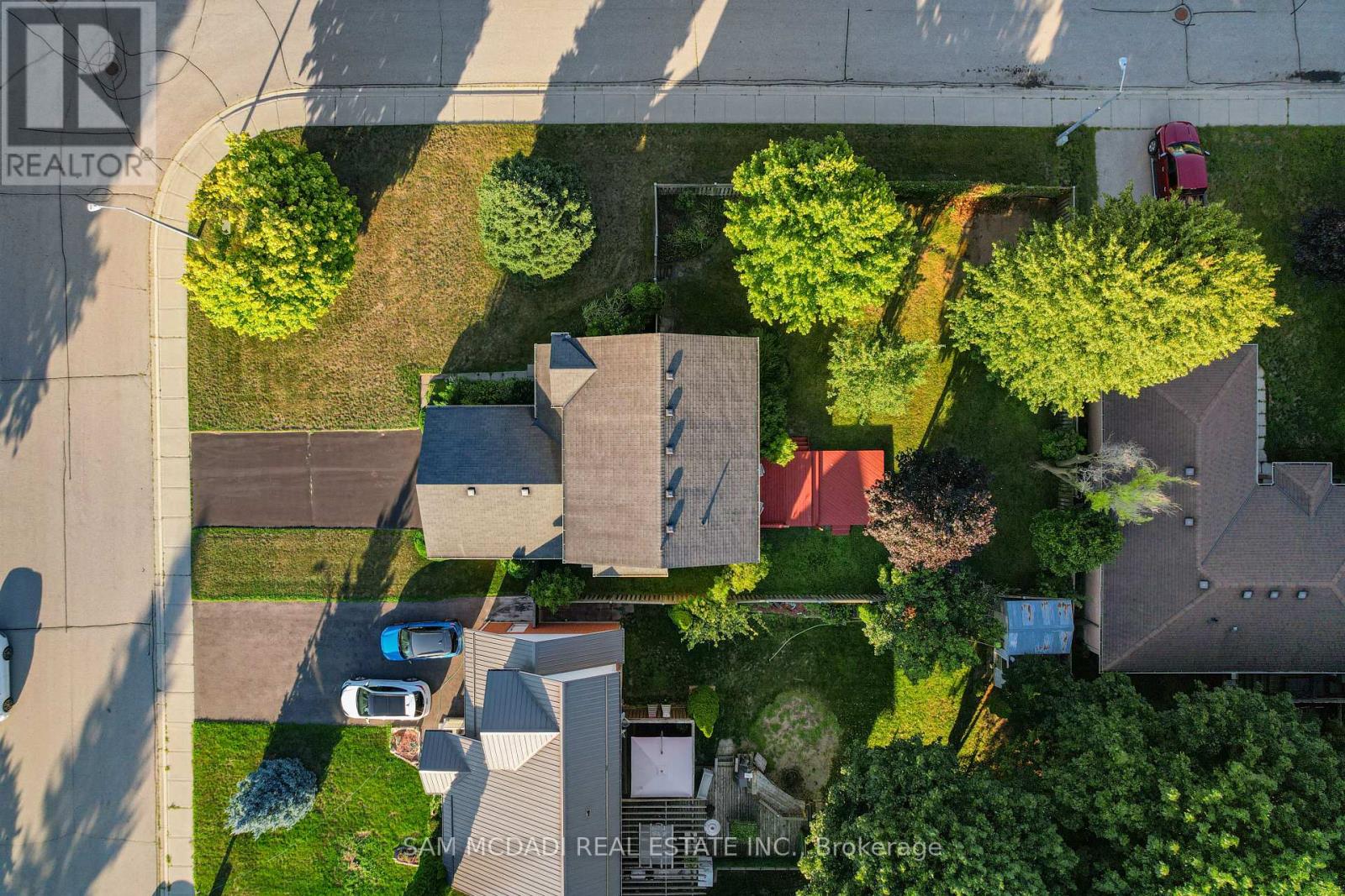 33 BARKER STREET - Image 26