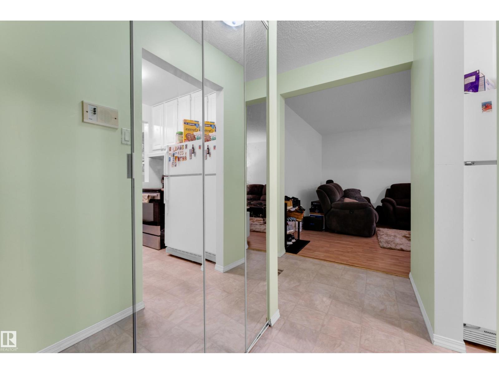 #104 11445 41 AV NW - 16
