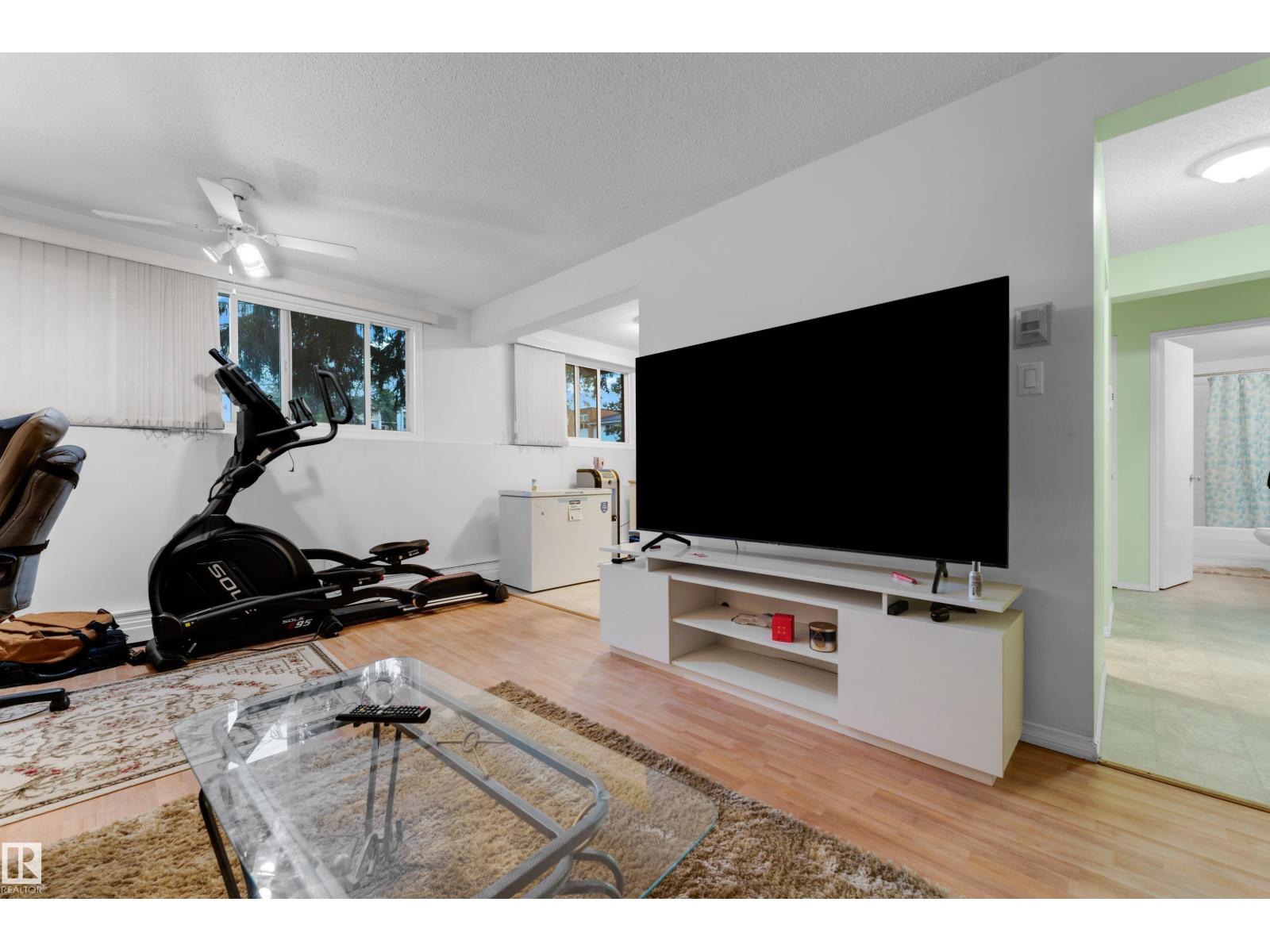 #104 11445 41 AV NW - Image 8