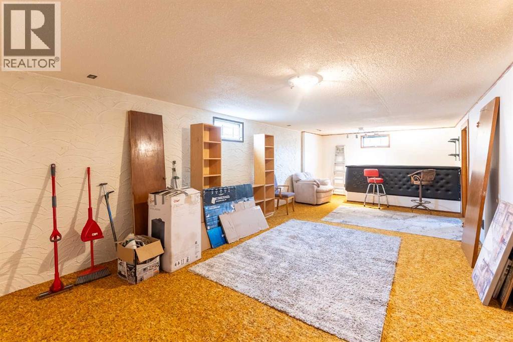 85 Park Meadows Boulevard N - 18