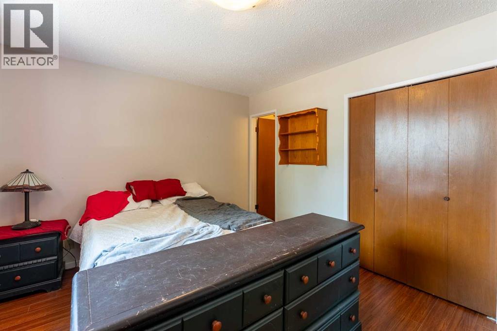 85 Park Meadows Boulevard N - Image 13