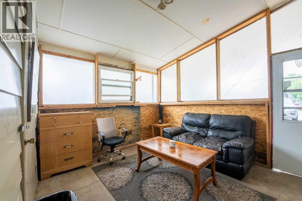 85 Park Meadows Boulevard N - Image 32