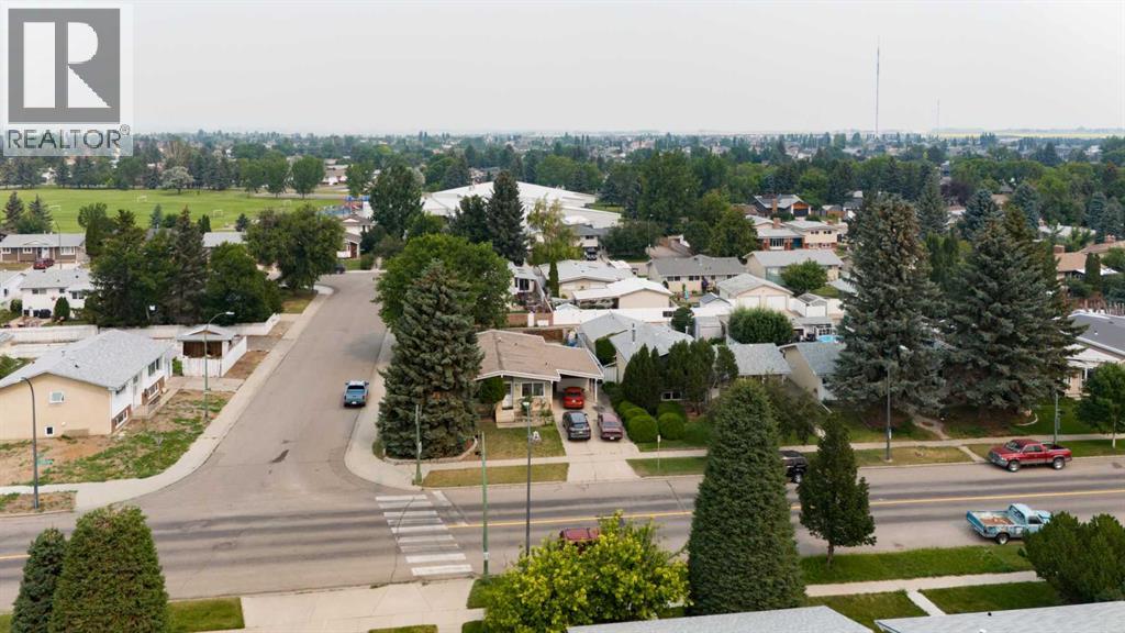 85 Park Meadows Boulevard N - 35