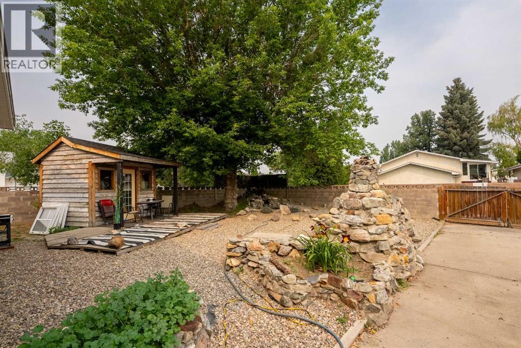 85 Park Meadows Boulevard N - Image 30