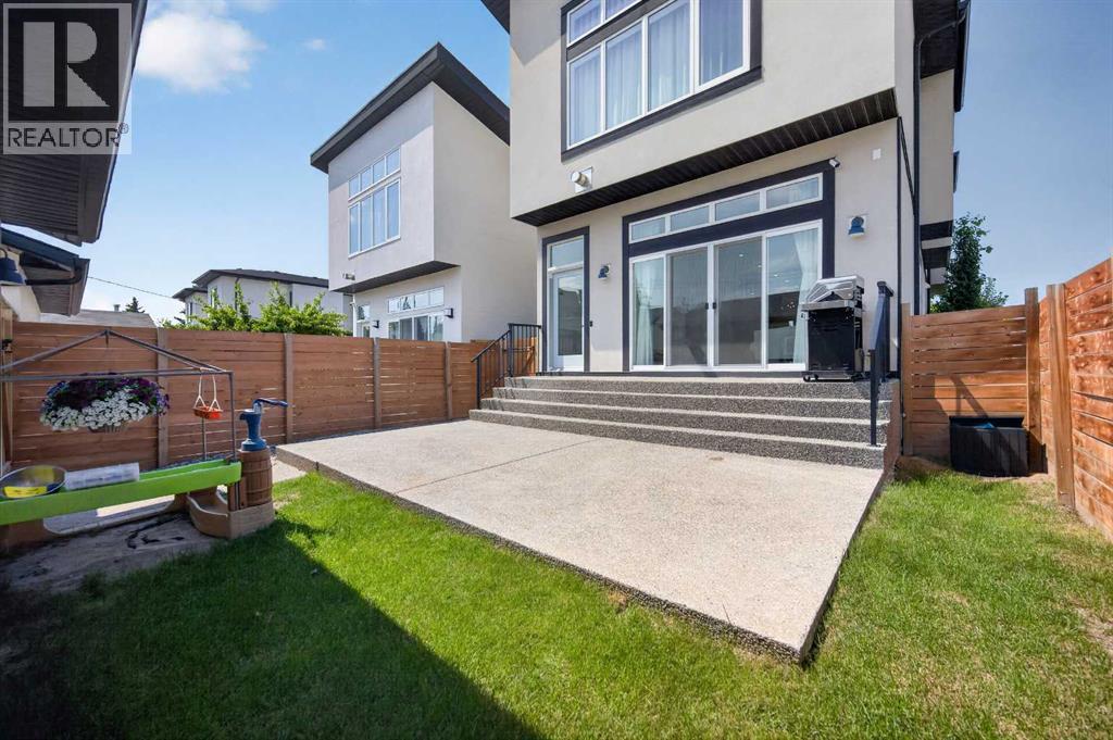 1704 26A Street SW - 46