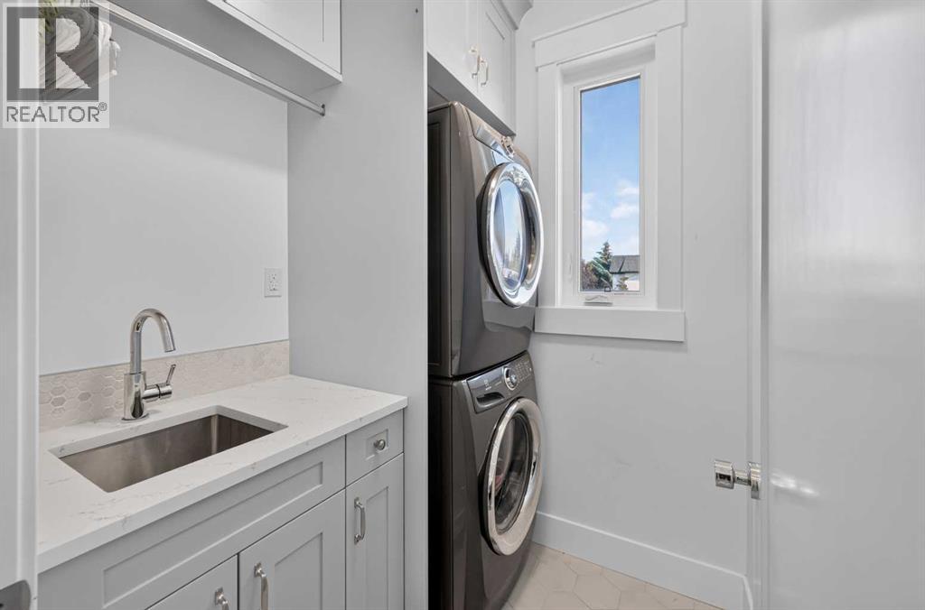 1704 26A Street SW - 35