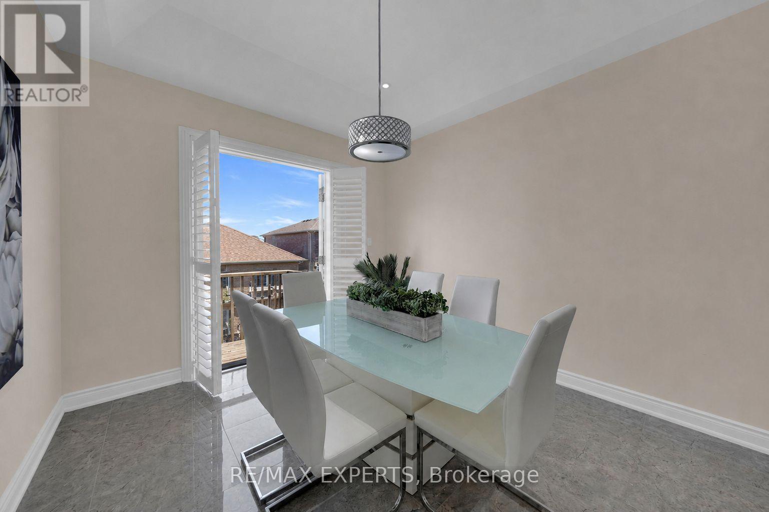 57 HOPKINS CRESCENT N - Image 15