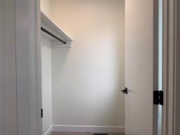397 Kensington Street, Winnipeg, MB R3J1J6 Photo 34