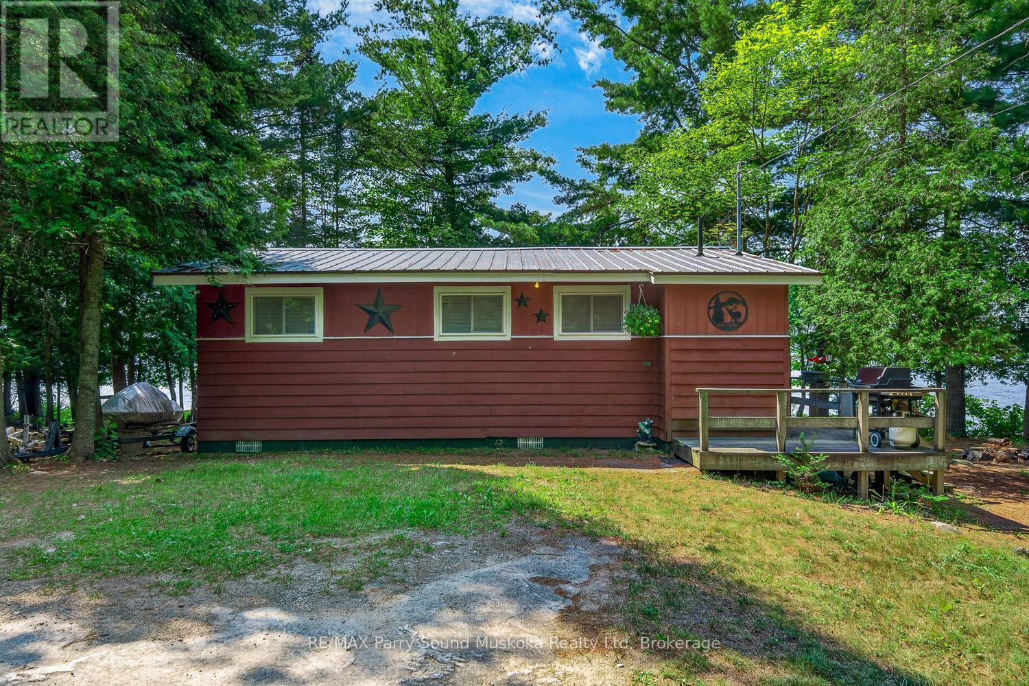3 ROBINSON ROAD - 39