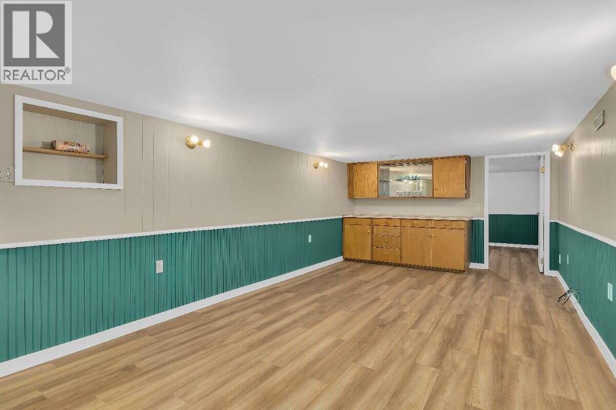 1980 Ethel Street - 28