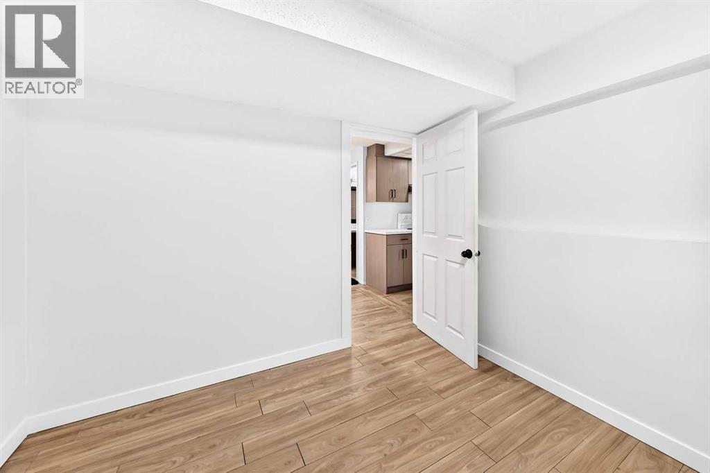28 Whiteram Close NE - Image 45
