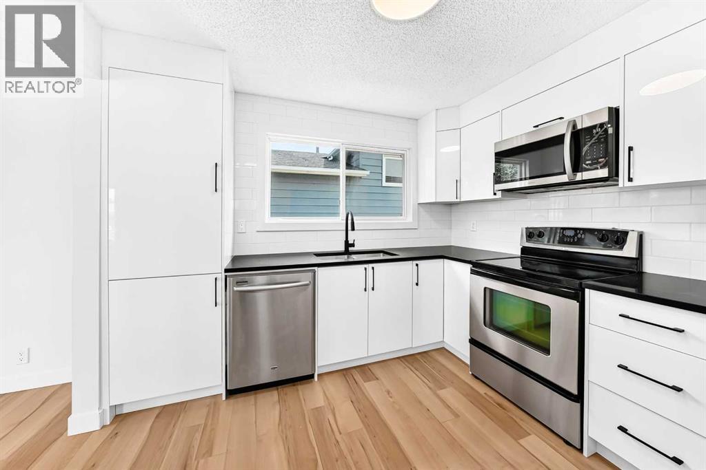 28 Whiteram Close NE - 6