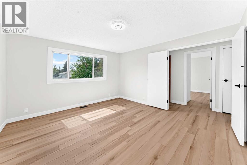 28 Whiteram Close NE - 27