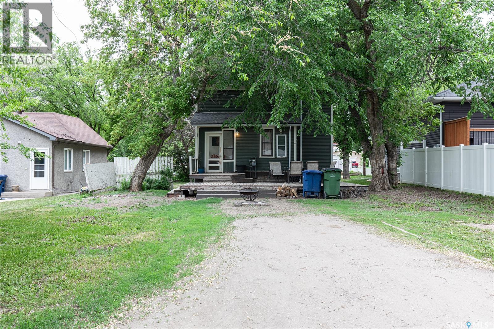 1059 Willow AVENUE - 32