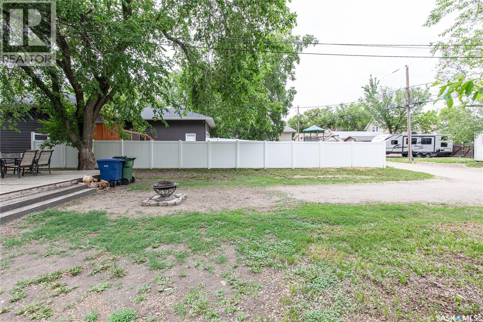 1059 Willow AVENUE - 40