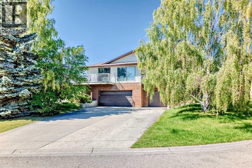 131 Ranchlands Court NW - 5