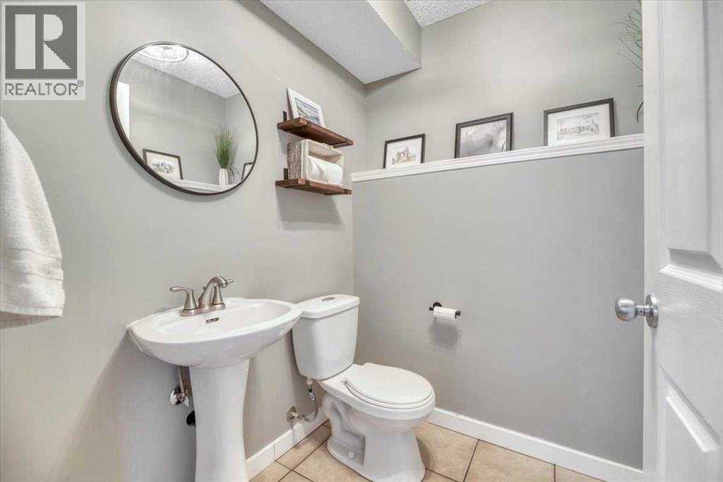 156 Aspen Creek Crescent - 33