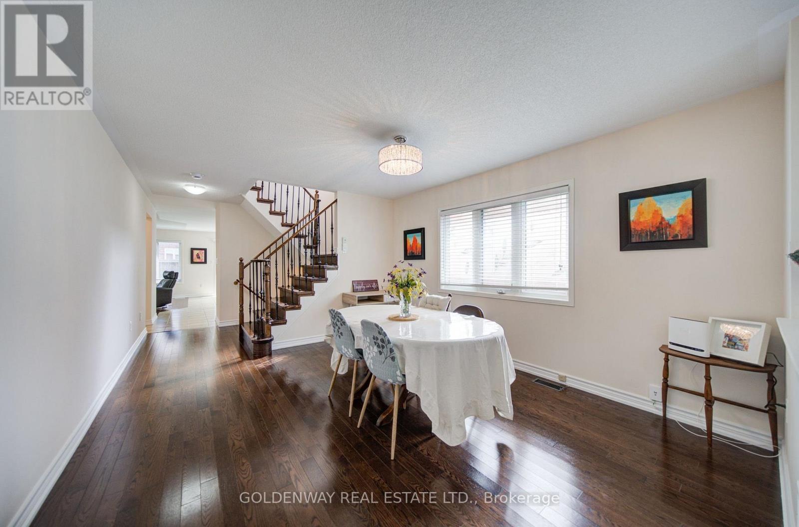 1433 RENNIE STREET - 5