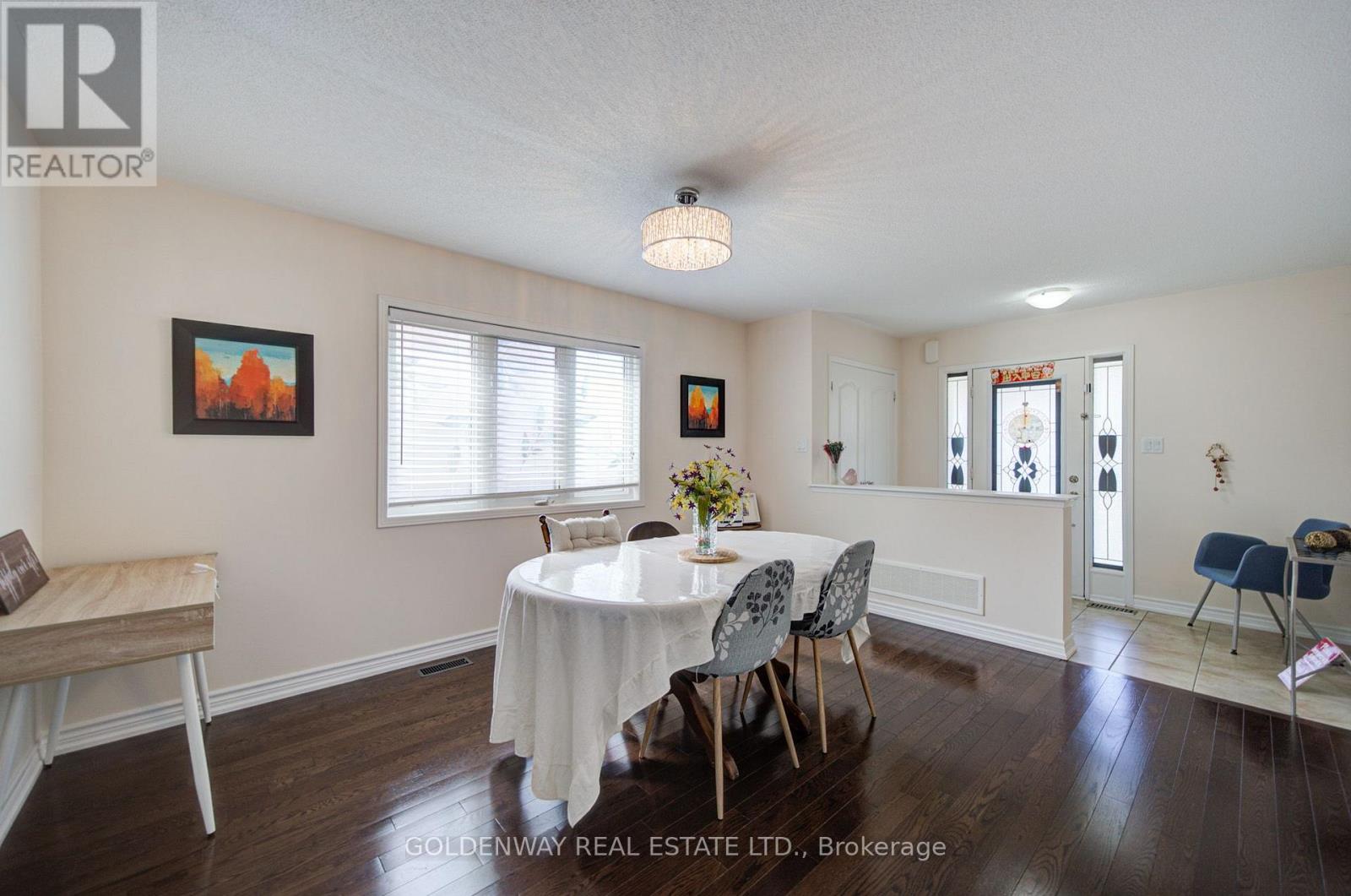 1433 RENNIE STREET - 8