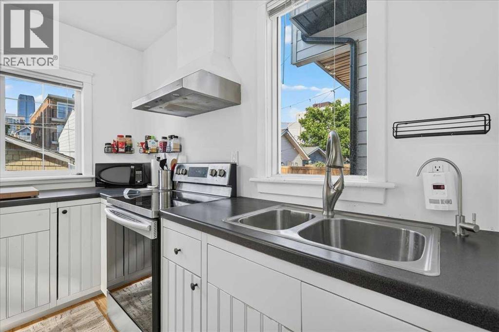 530 19 Avenue SW - Image 16