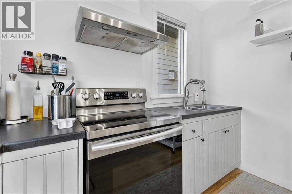 530 19 Avenue SW - Image 18