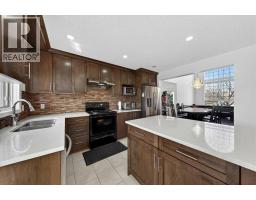Bedroom - 98 Hampstead Circle Nw, Calgary, AB T3A5P1 Photo 10