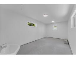 8219 111b Street, Delta, BC V4C4T2 Photo 37
