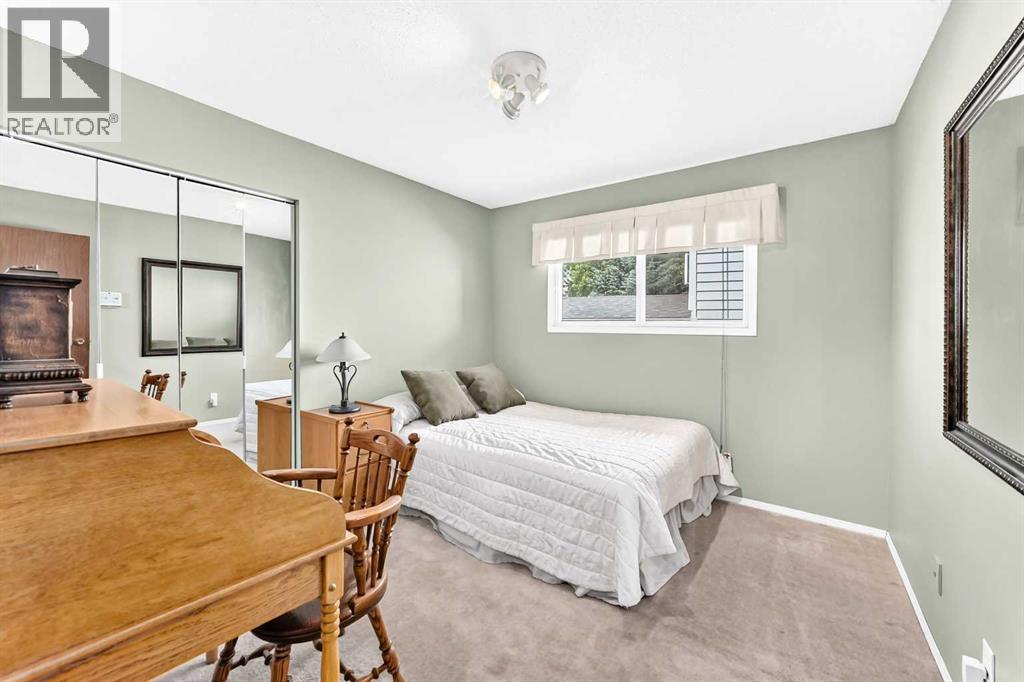 3 43 Avenue Close, Lacombe