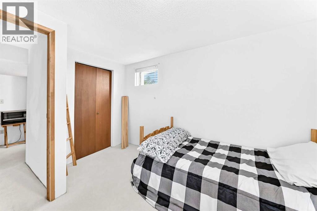 3 43 Avenue Close, Lacombe