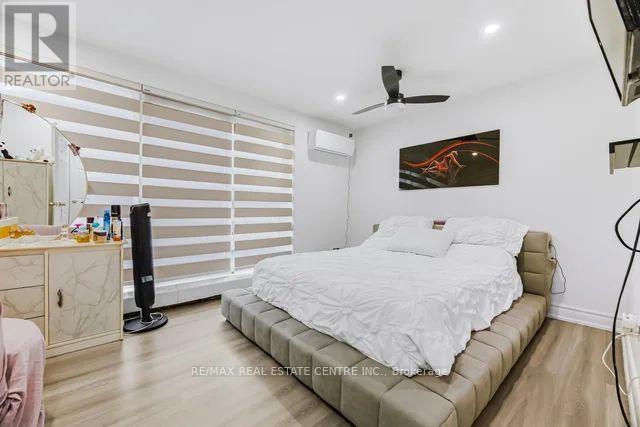#255 10 EDDYSTONE AVENUE - 29