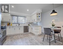 336 Betty Ann Drive, Toronto, ON M2R1B3 Photo 16