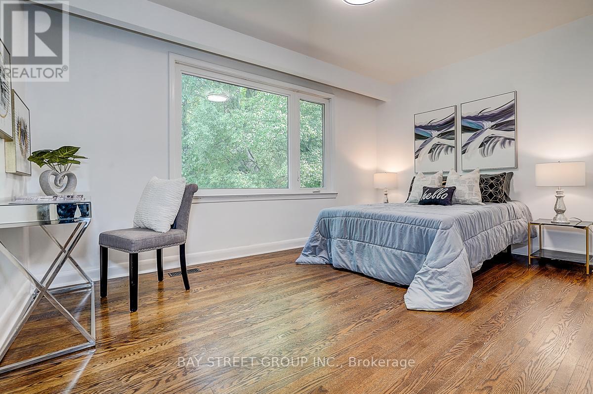 336 BETTY ANN DRIVE - 21