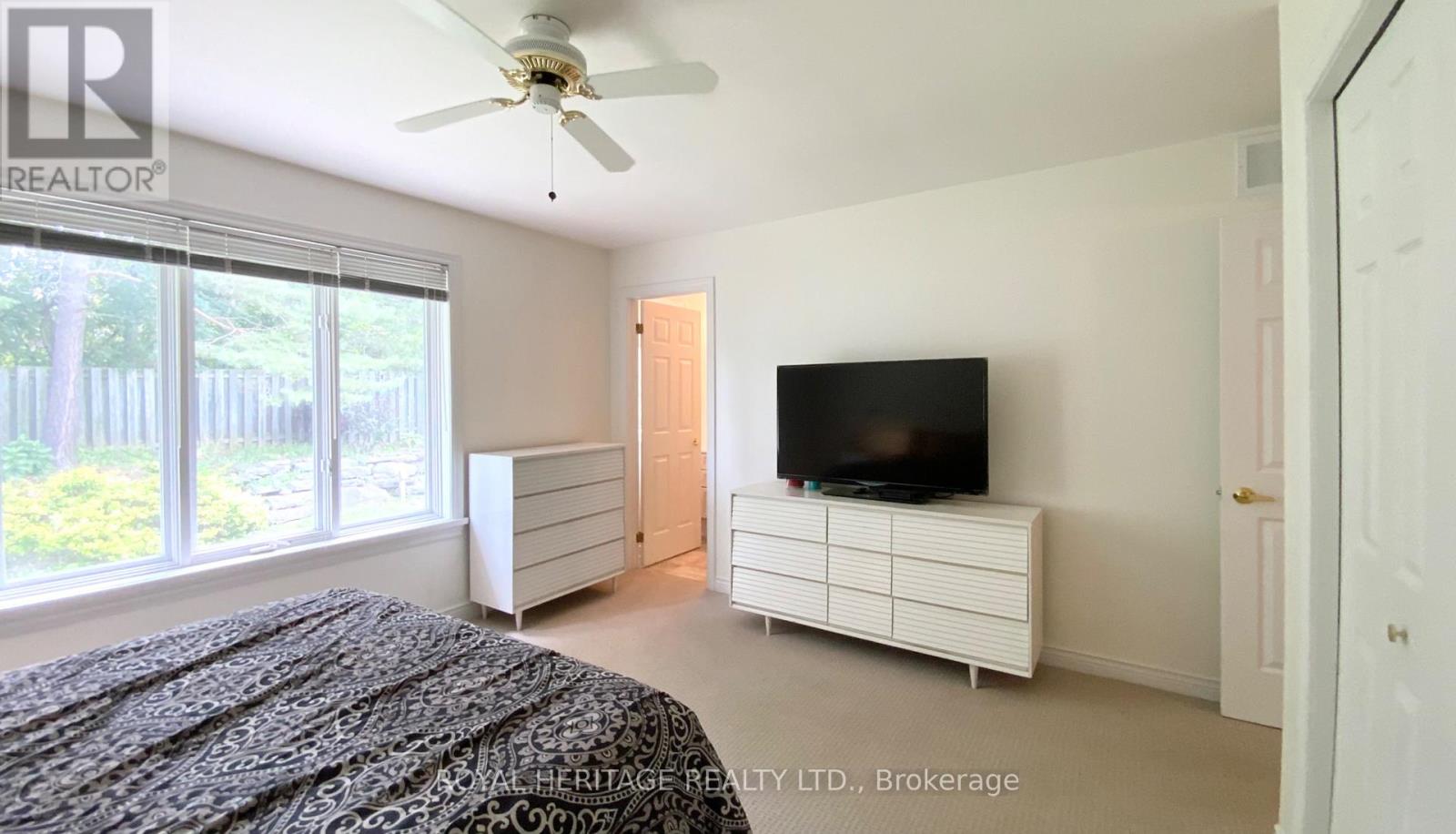 25 HILLVIEW DRIVE - Image 19
