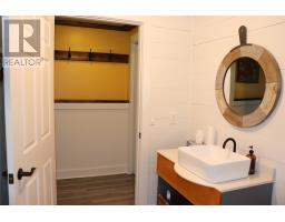 389 Main Road thumbnail 27