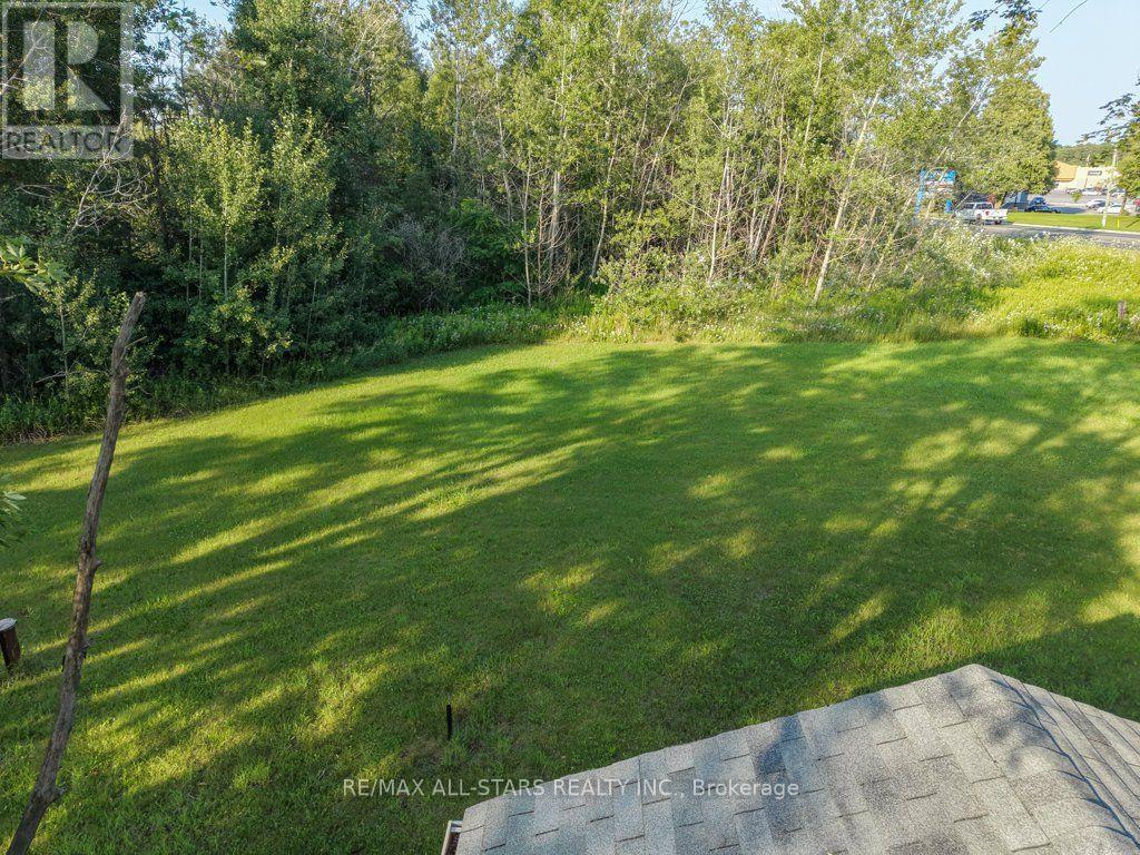 6059 6TH CONCESSION - 16