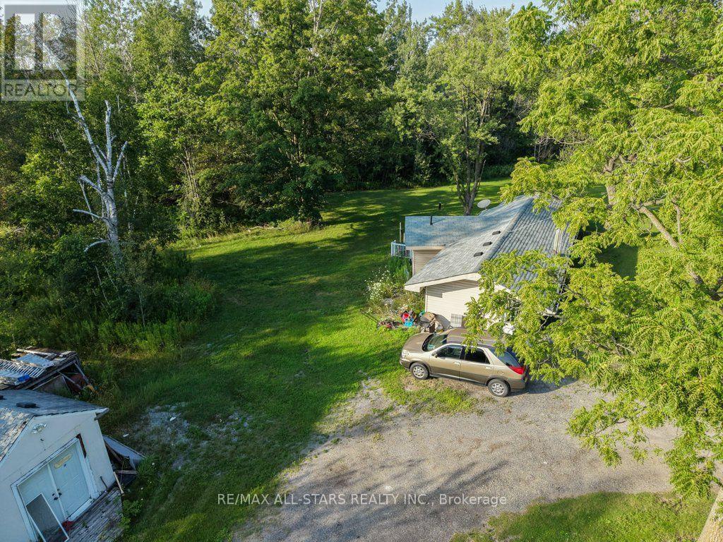 6059 6TH CONCESSION - 23