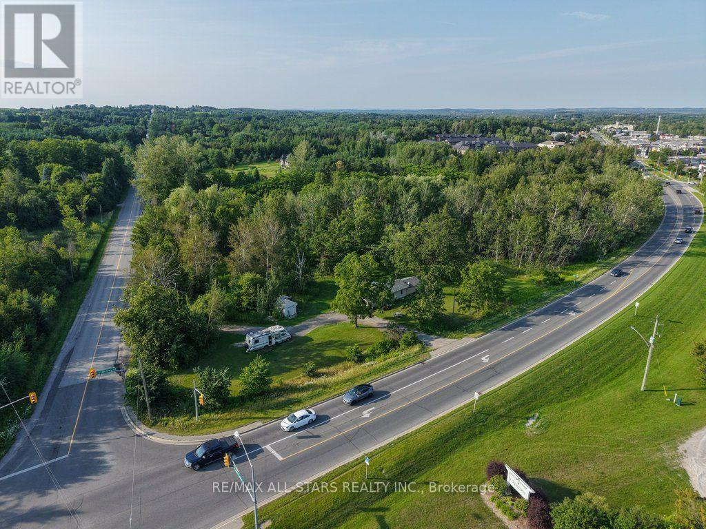 6059 6TH CONCESSION - 35