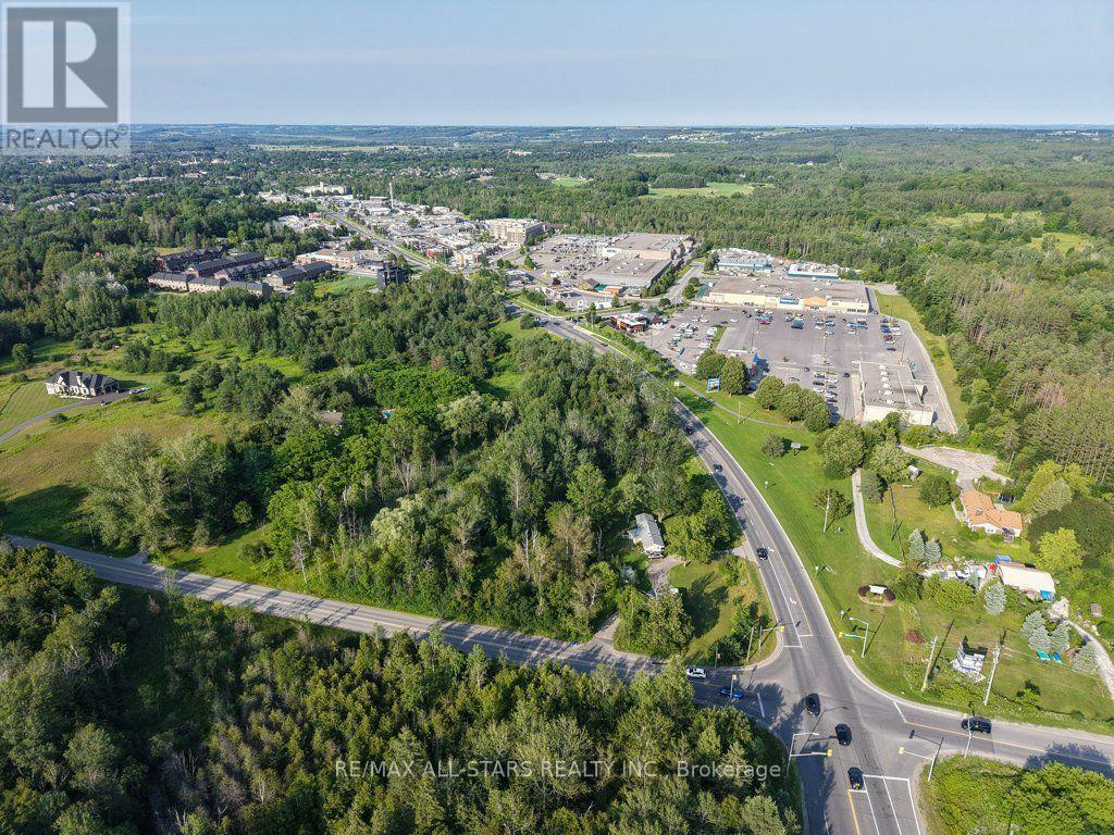 6059 6TH CONCESSION - 37