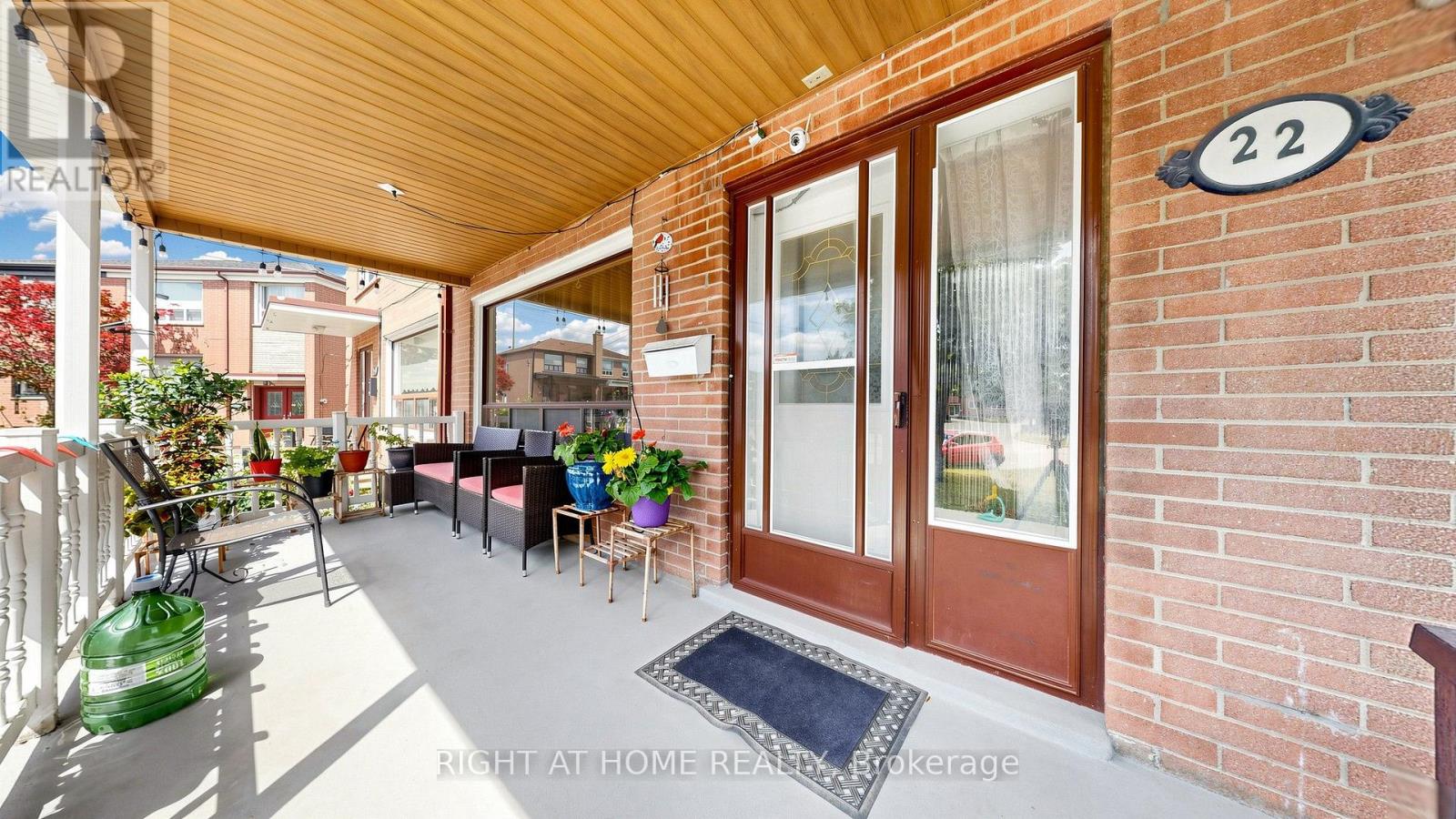 22 BRIGHAM COURT - 2