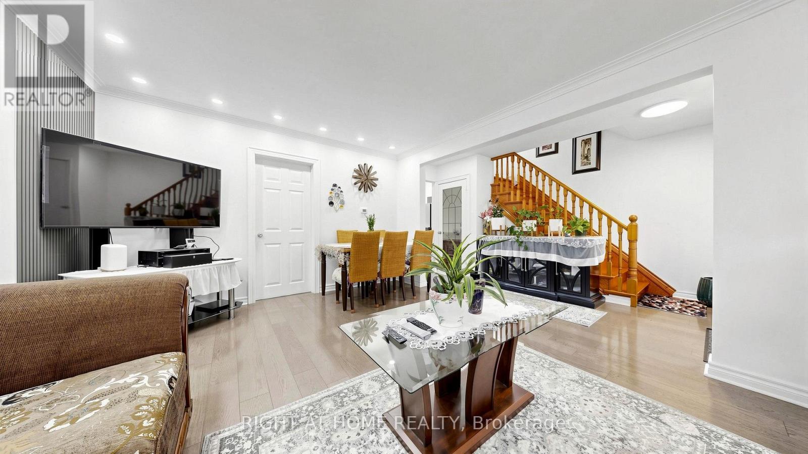 22 BRIGHAM COURT - 5