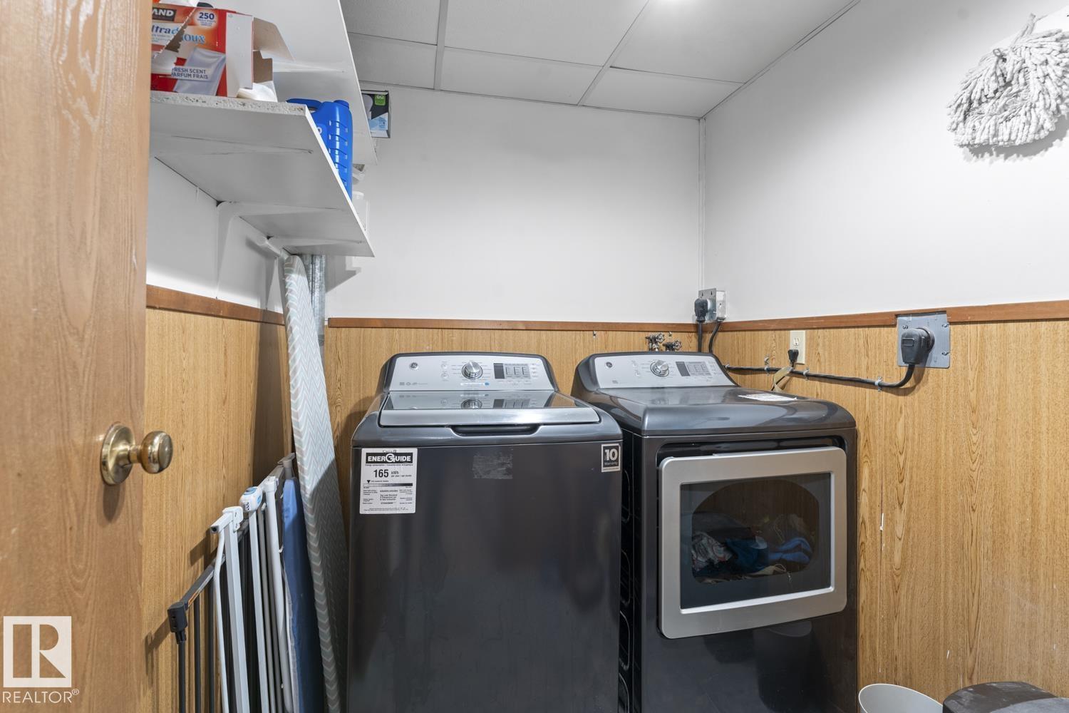 4102 54 AV - Image 23