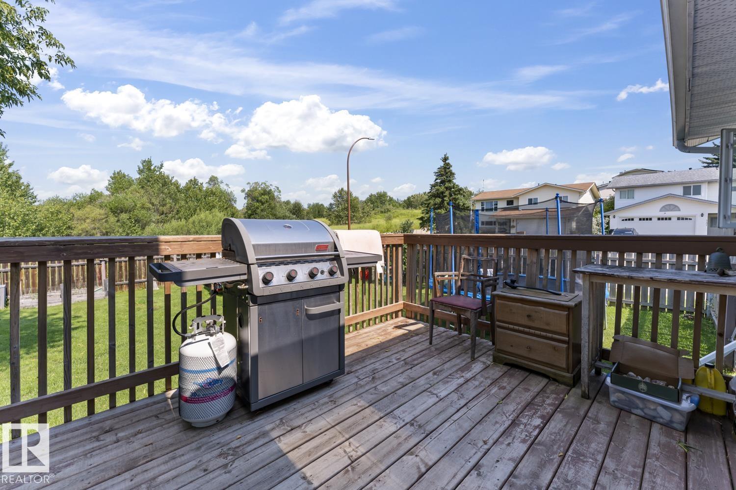 4102 54 AV - Image 30