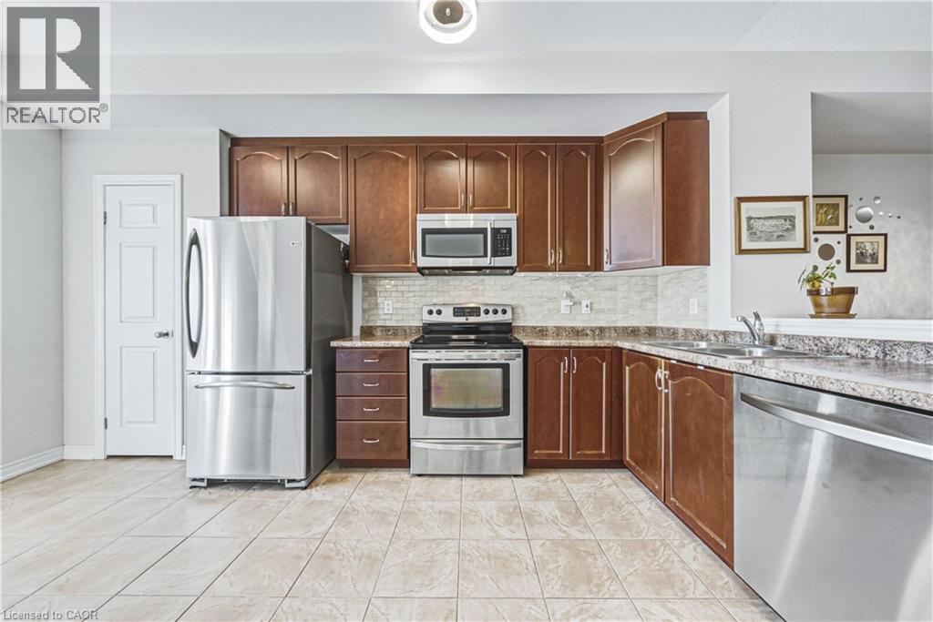 #14 181 PLAINS Road W - 7