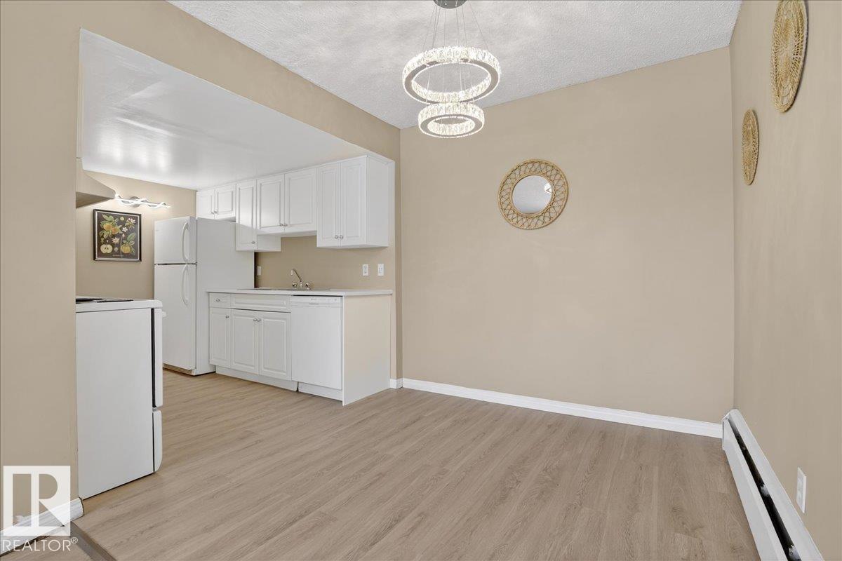 #309 2908 116A AV NW - 2
