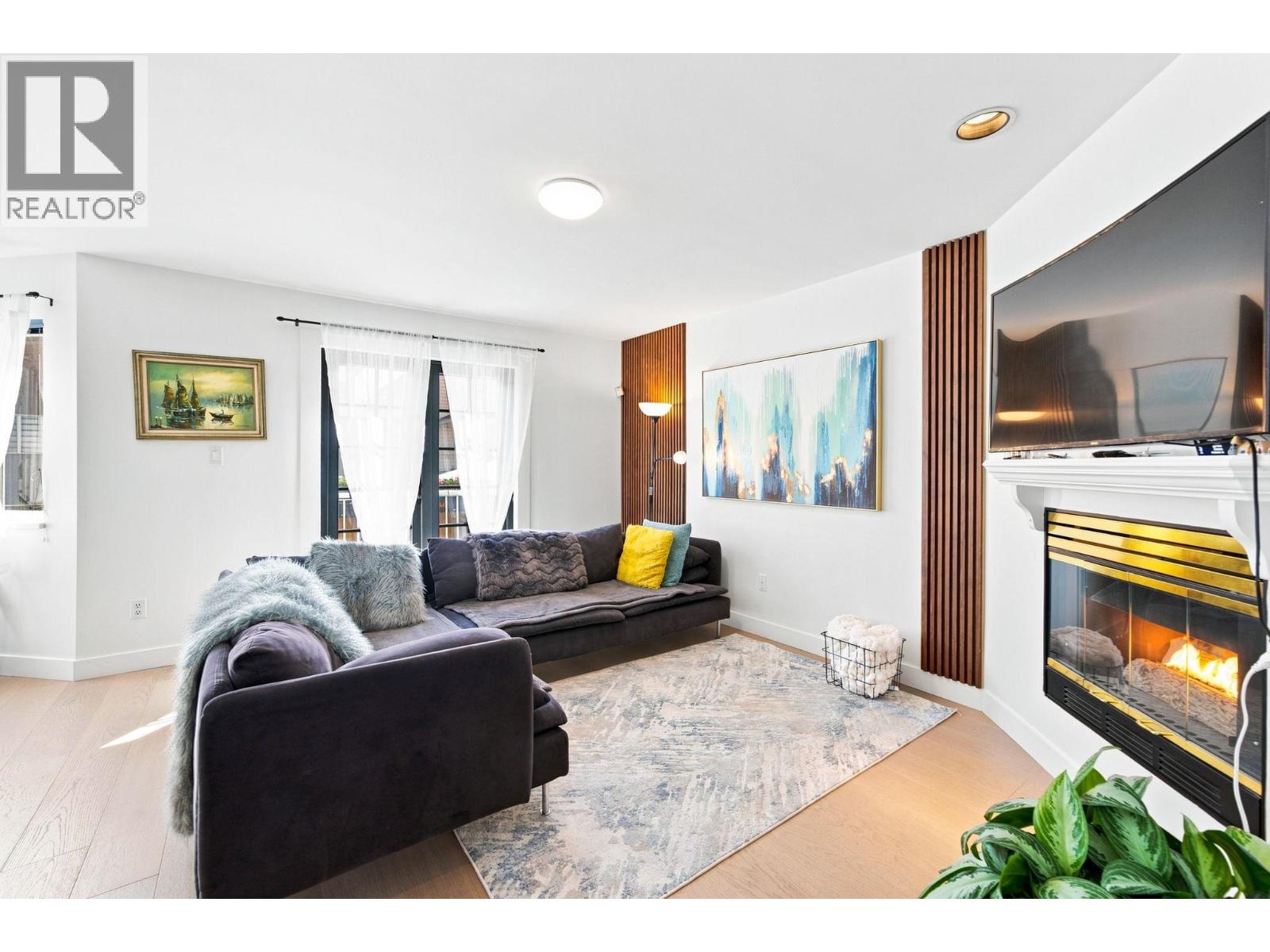 22291 GARRATT Drive, Richmond